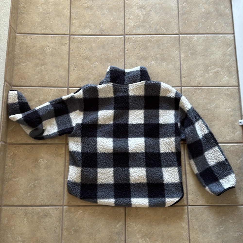 Old Navy Plaid Fleece Jacket - Picture 3 of 4